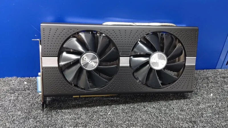 NITRO-Grafikkarte: RX 580 8G