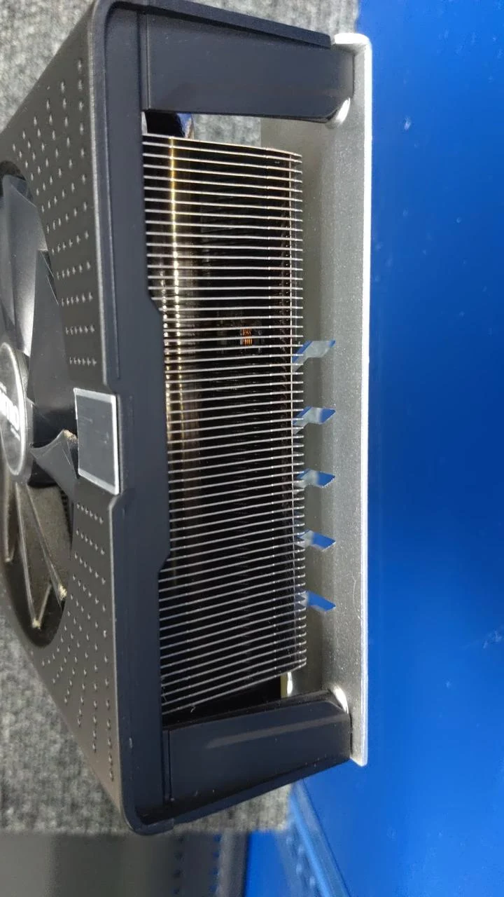 NITRO-Grafikkarte: RX 580 8G