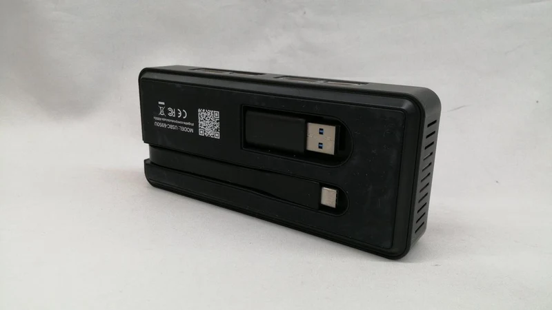 Plugbarer Grafikadapter USB-C-6950U