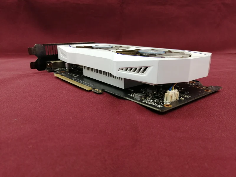 ASUS Grafikkarte: DUAL-GTX1050TI-4G