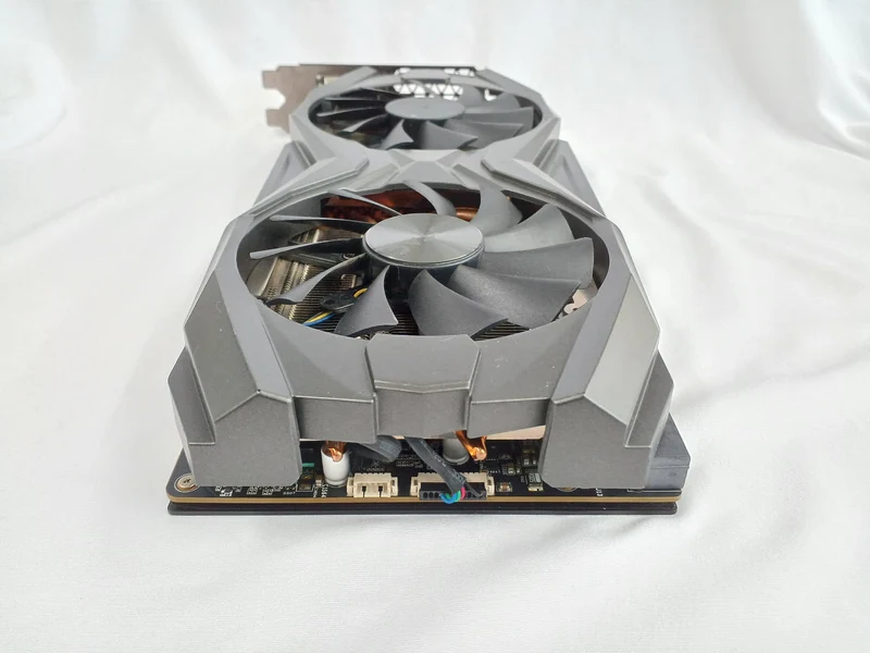 ZOTAC-Grafikkarte: GEFORCE GTR 1080 TI 11 GB