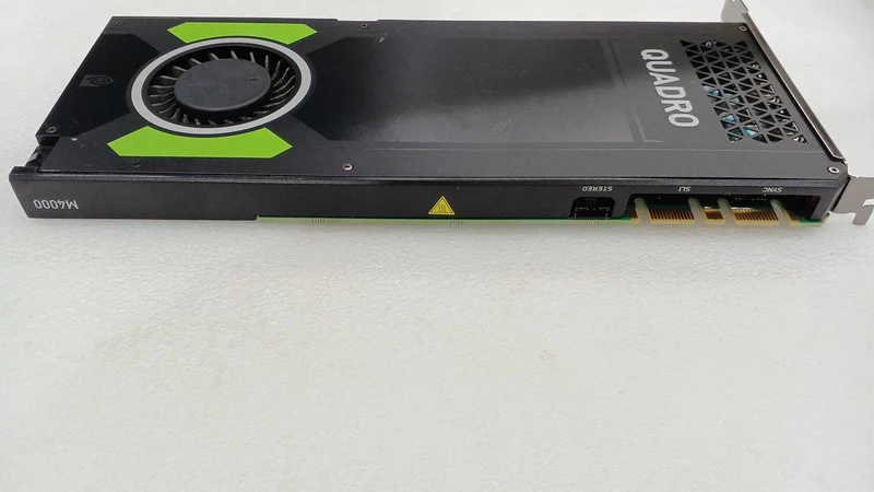 NVIDIA-Grafikkarte: QUADRO M4000