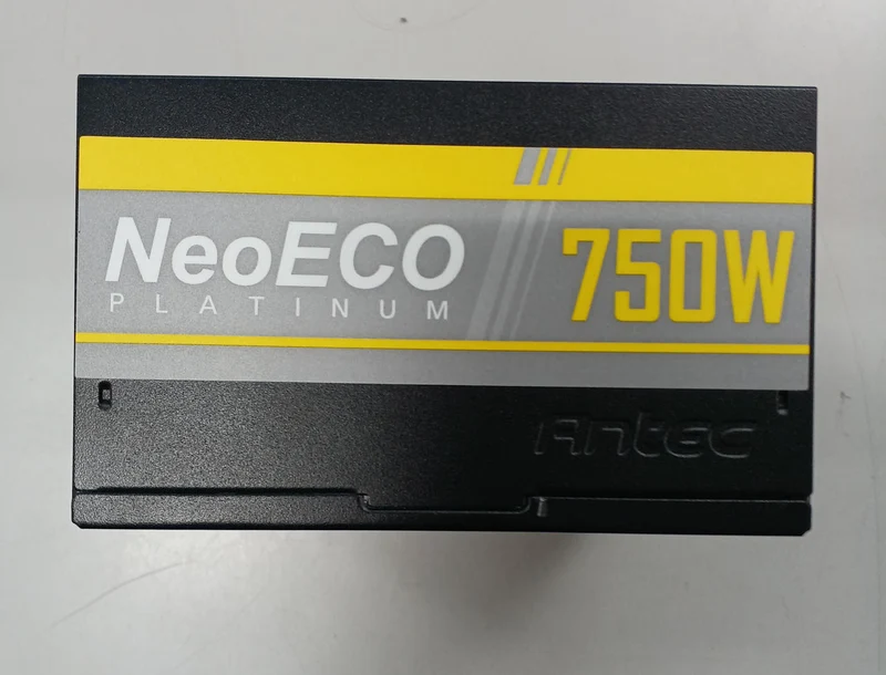 ANTEC PC-Netzteil NE750 PLATINUM