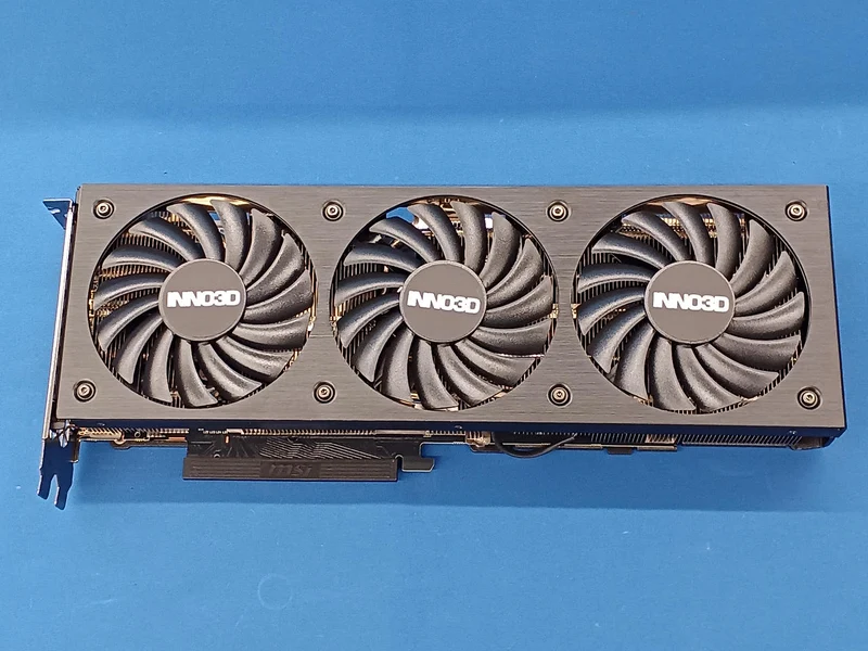 INNO3D Grafikkarte RTX3070TI X3 OC 3XDP-HDMI GDDR