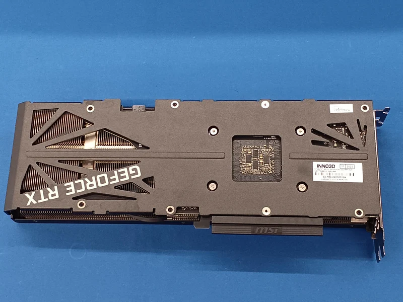 INNO3D Grafikkarte RTX3070TI X3 OC 3XDP-HDMI GDDR