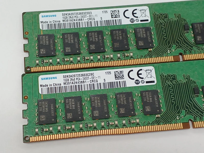 SAMSUNG DDR4-2400/16GB x2 Karten für Server M391A2K43BB1-CRCQ