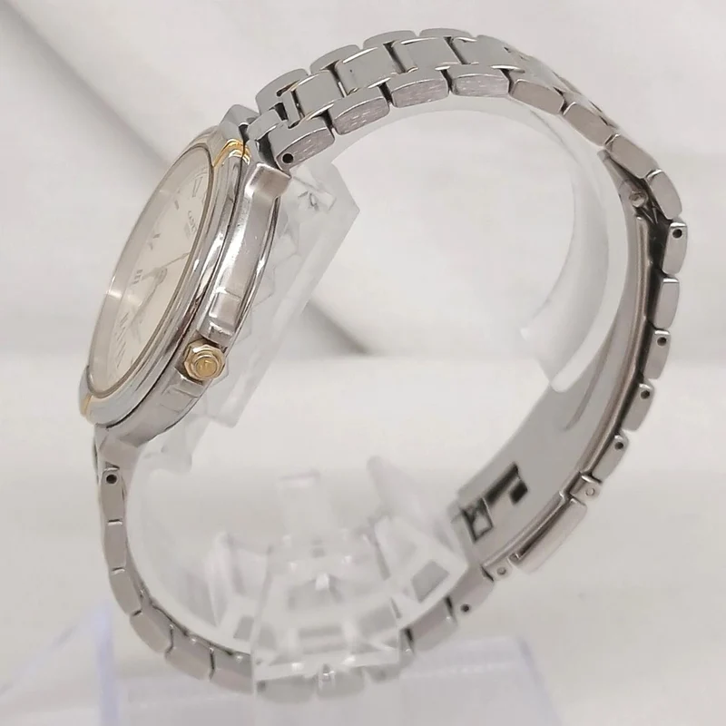SEIKO Quarz-Analog-Armbanduhr 5P31-6C40