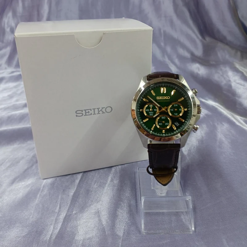 SEIKO Quarz-Chronograph 8T63-00D0