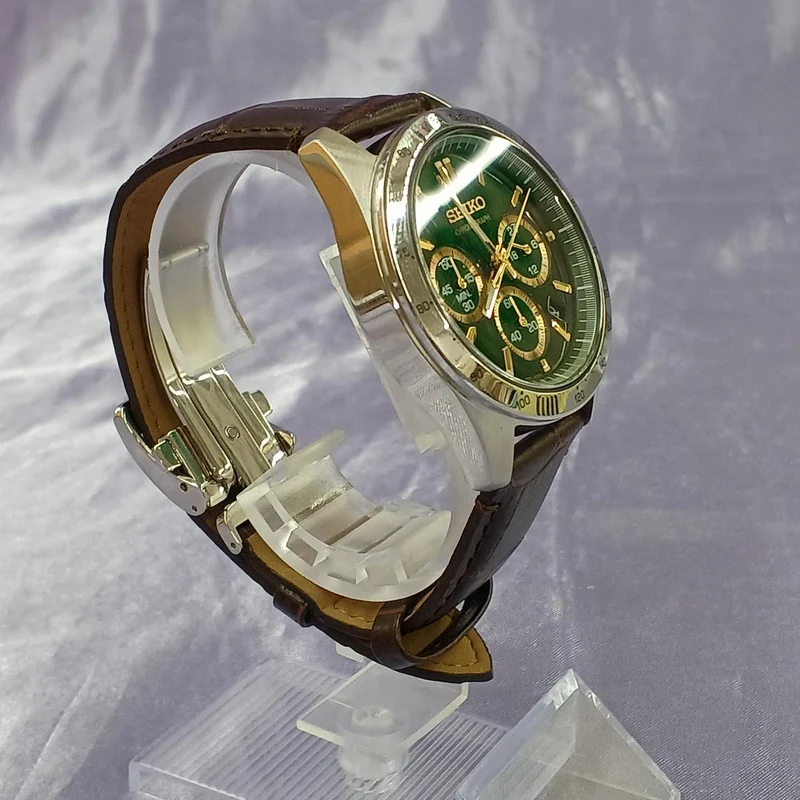 SEIKO Quarz-Chronograph 8T63-00D0
