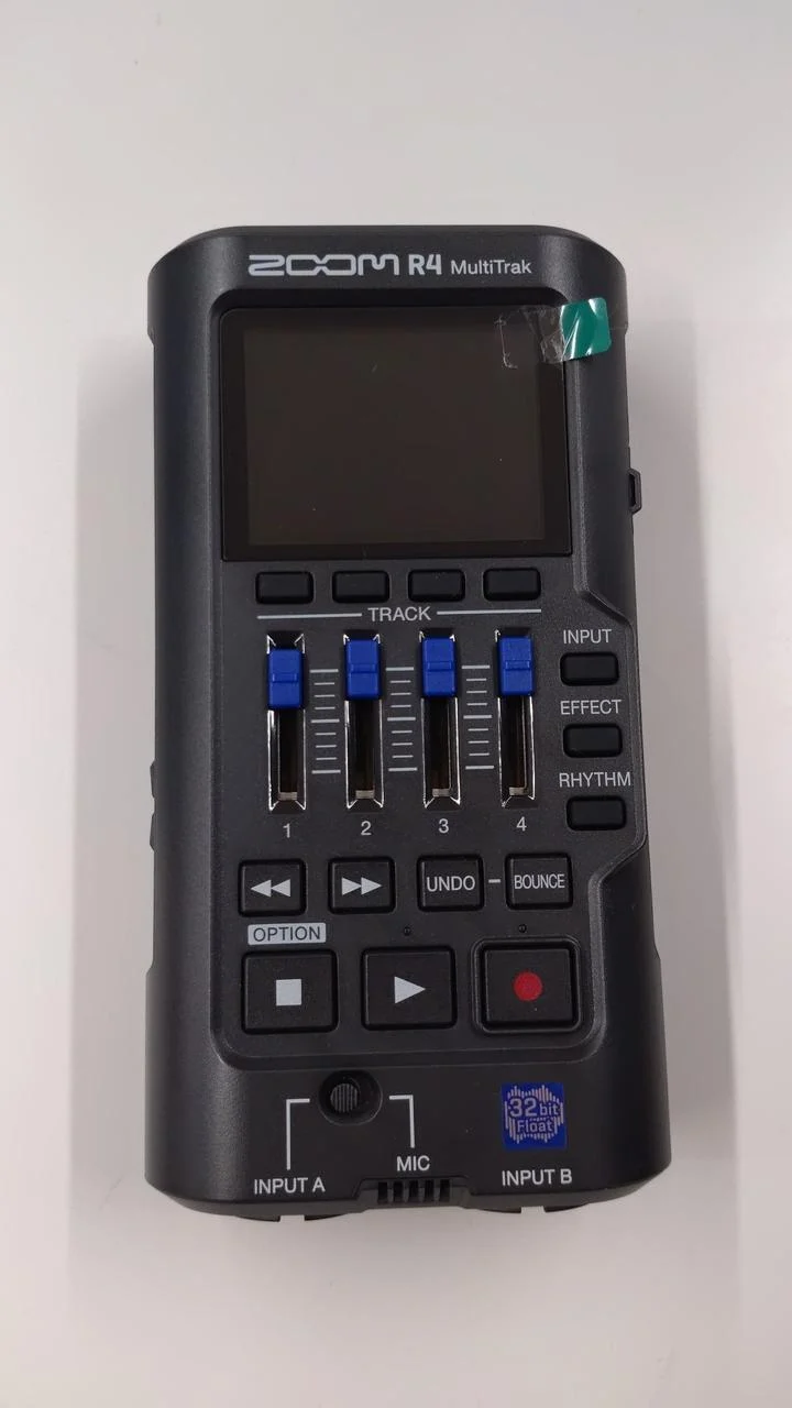 ZOOM Portable MTR R4 MULTITRACK