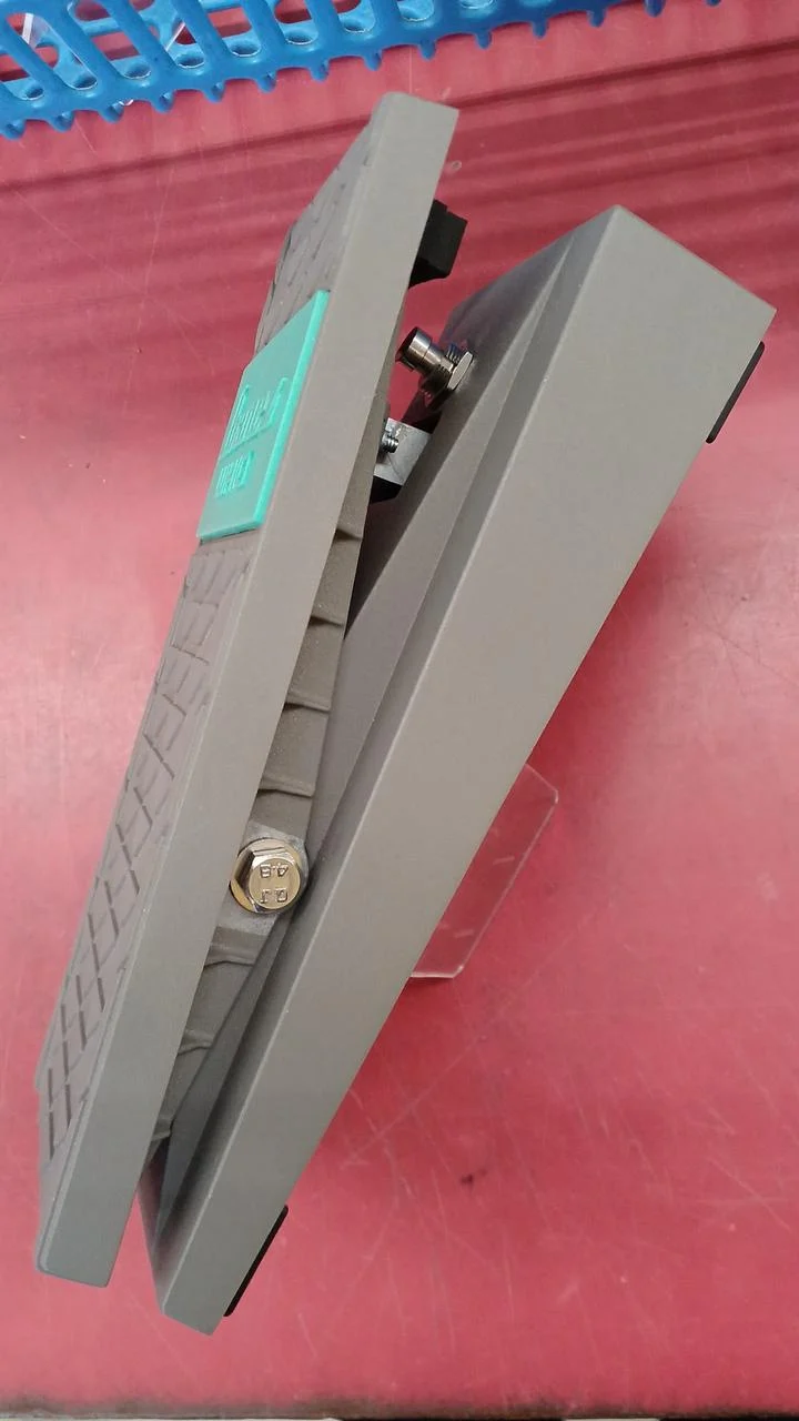 IBANEZ Wah-Pedal WH10