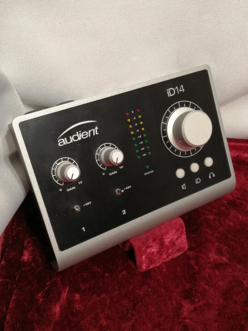 AUDIENT Audio-Schnittstelle: ID14