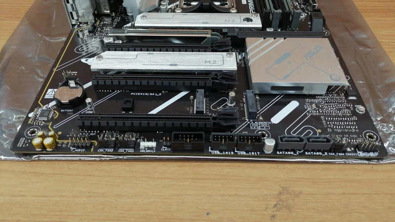 ASUS Mainboard: X870-P WLAN
