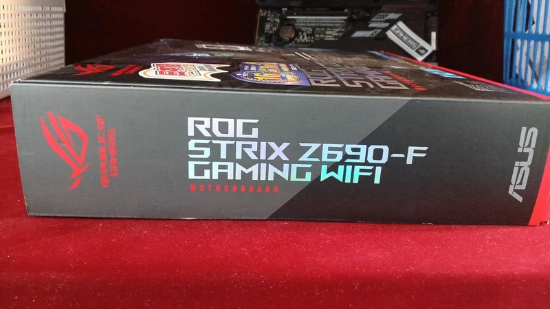 [SCHROTT] ASUS Mainboard ROG STRIX Z690-F GAMING WIFI