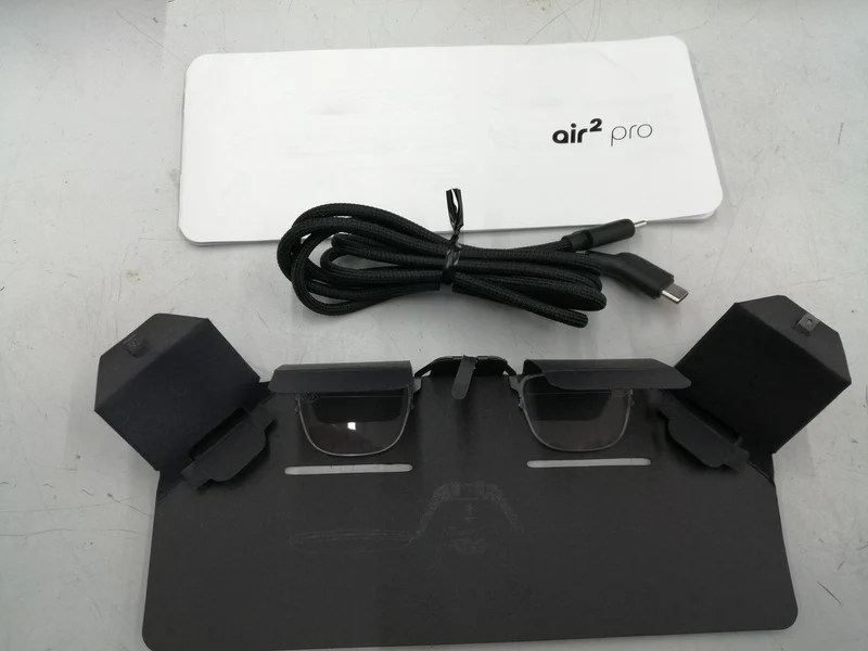 XREAL AR-BRILLE + BEAM AIR2 PRO X1003
