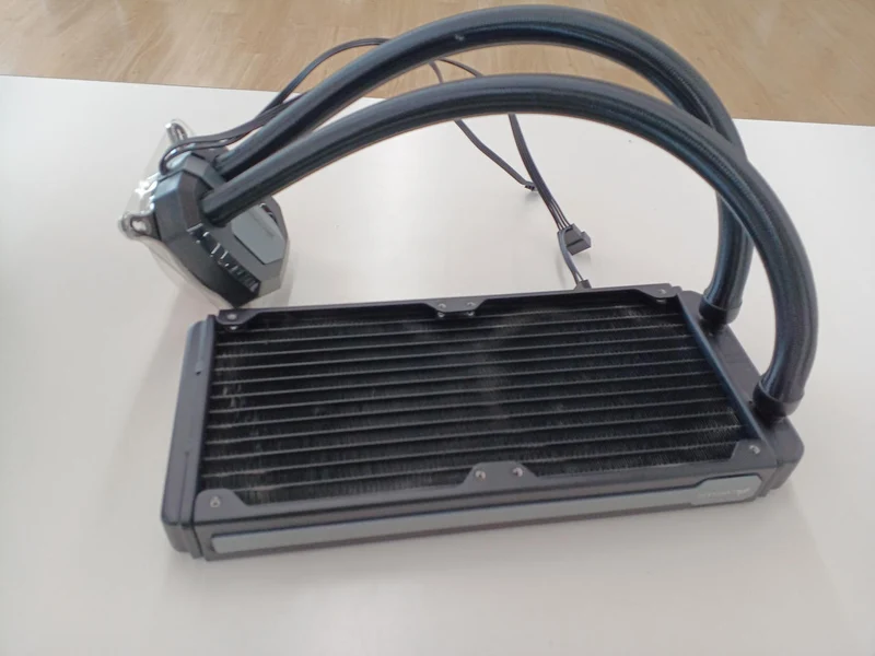 CPRSAIR CPU-Kühler H100IV2