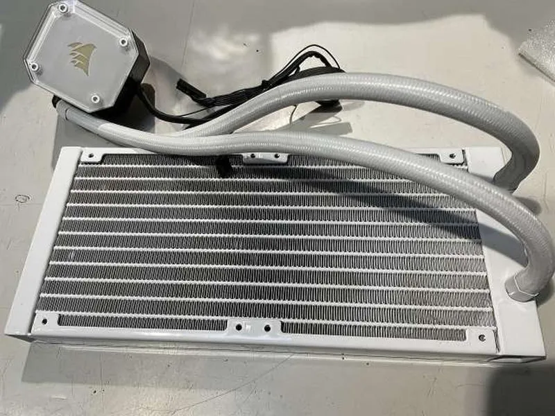 CORSAIR Wasserkühlungsteile ICUE H100ELITE CAPELLIX