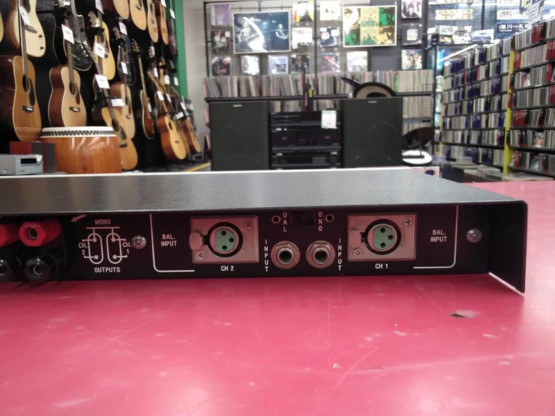 CROWN PA-Leistungsverstärker D-75