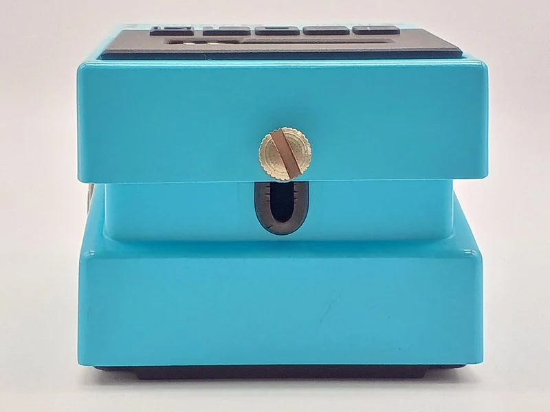 BOSS Effektpedal: CE-2W
