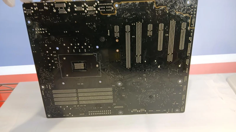 [SCHROTT] ASUS Intel-kompatibles Mainboard Z97-PRO GAMER