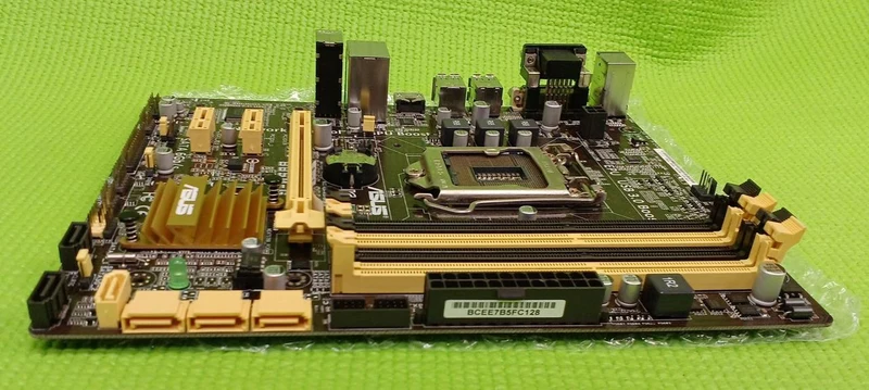 ASUS Motherboard B85M-G