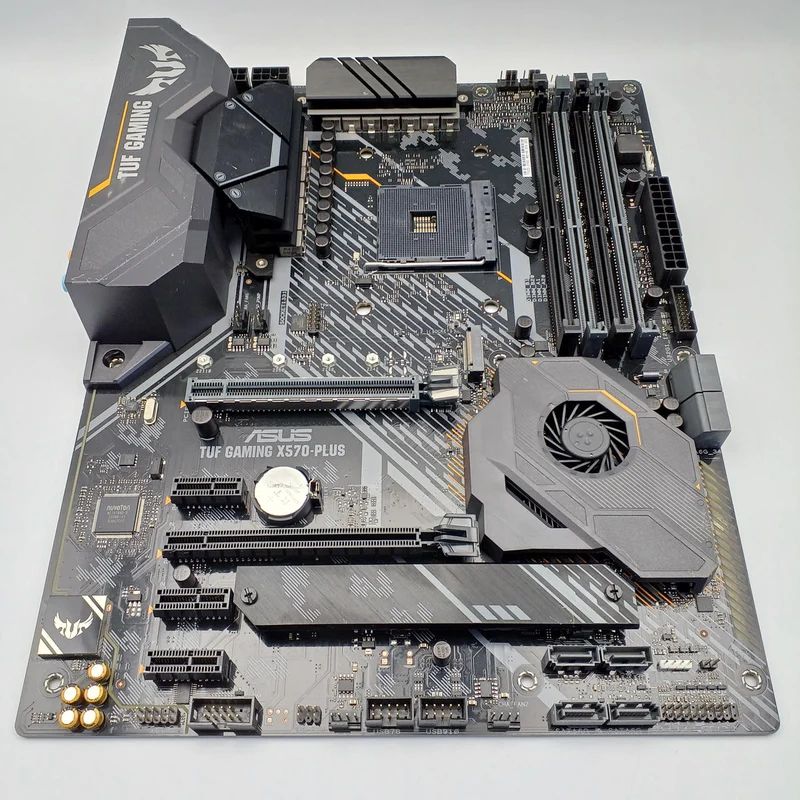 [SCHROTT] ASUS AMD-kompatibles Mainboard TUF GAMING X570-PLUS