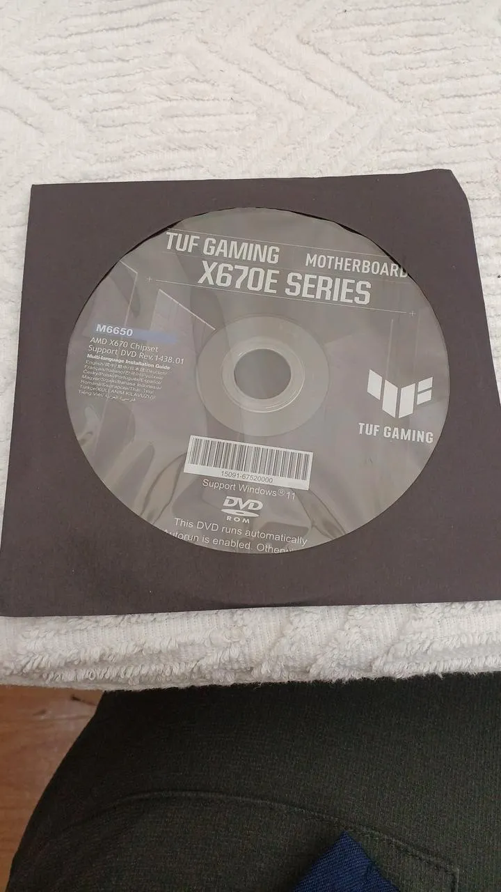 ASUS Mainboard: TUF GAMING X670E-PLUS