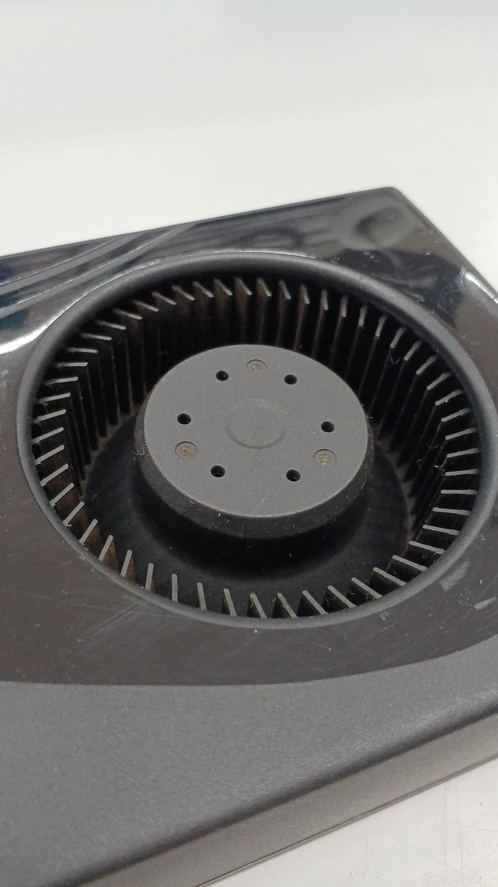 NVIDIA-Grafikkarte: RTX 2060 SUPER PCI-E 8 GB GDDR6