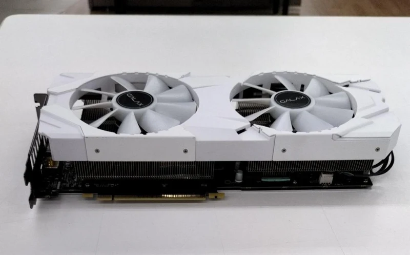 GALAX Grafikkarte: RTX2070 EX