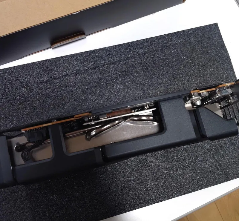 ASUS Grafikkarte DUAL-RX7600-08G-EVO