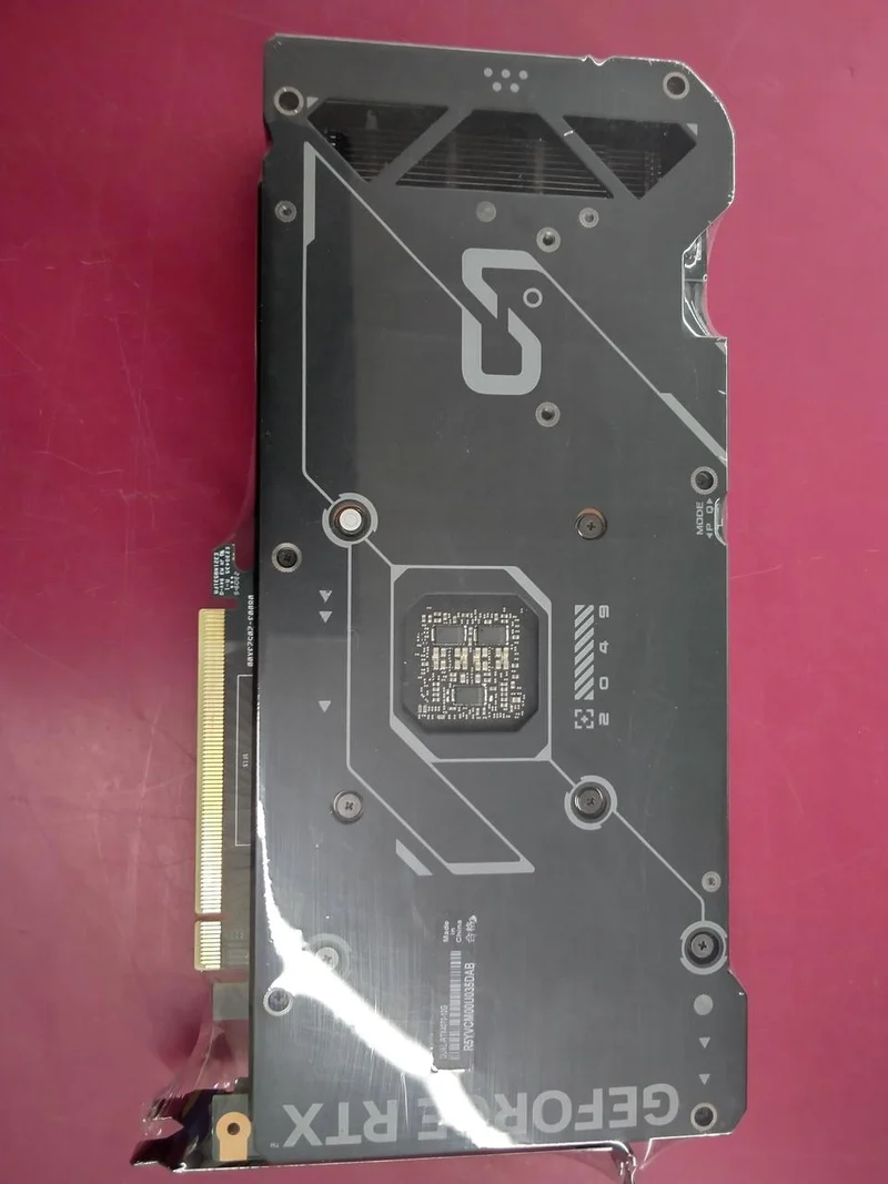 ASUS-Grafikkarte: DUAL-RTX4070-12GB
