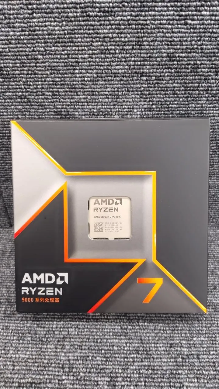AMD CPU RYZEN7 9700X