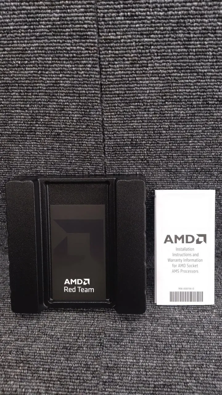 AMD CPU RYZEN7 9700X