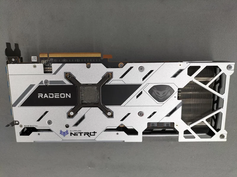 SAPPHIRE-Grafikkarte: AMD RADEON RX6700XT GAMING 12G
