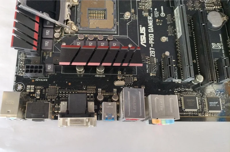 [SCHROTT] ASUS Mainboard Z97-PRO GAMER