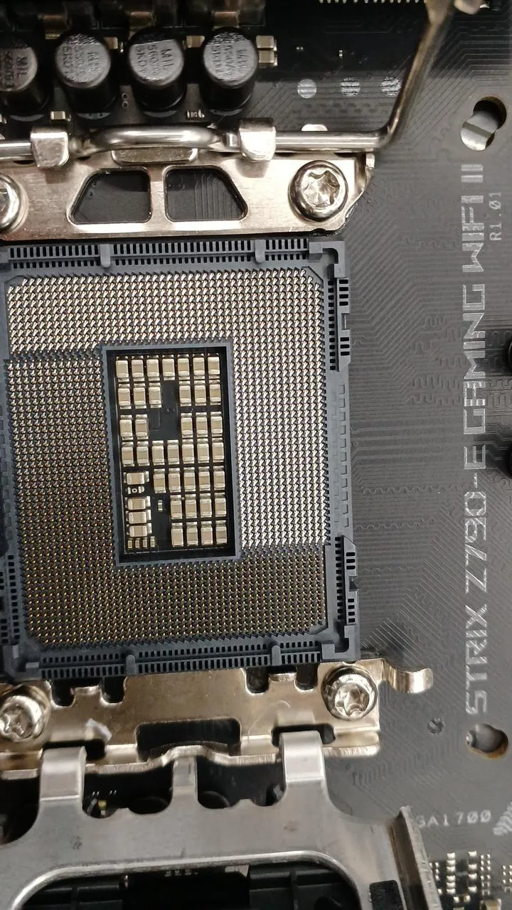 ASUS Motherboard ROG STRIX Z790-E GAMING WIFI II
