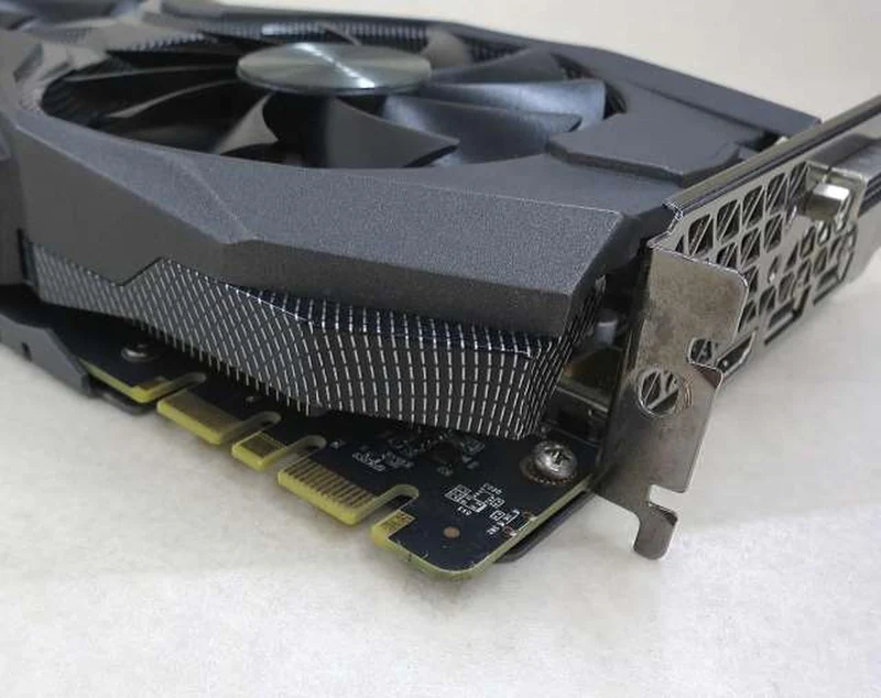 ZOTAC-Grafikkarte: ZTGTX1070-8GD5AMP01