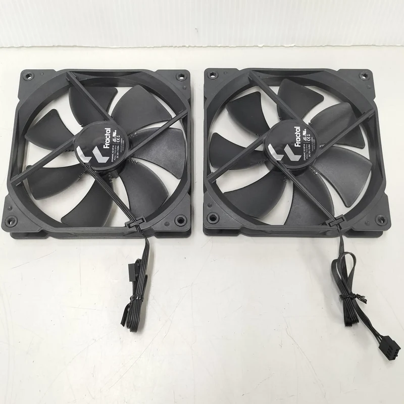 [SCHROTT] FRACTAL DESIGN All-in-One Wasserkühlung CPU-Kühler CELSIUS+ S28 PRISMA FD-W-2-S28