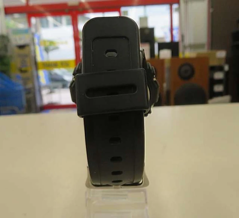 CASIO Quarz-Digitalarmbanduhr G-5600UE