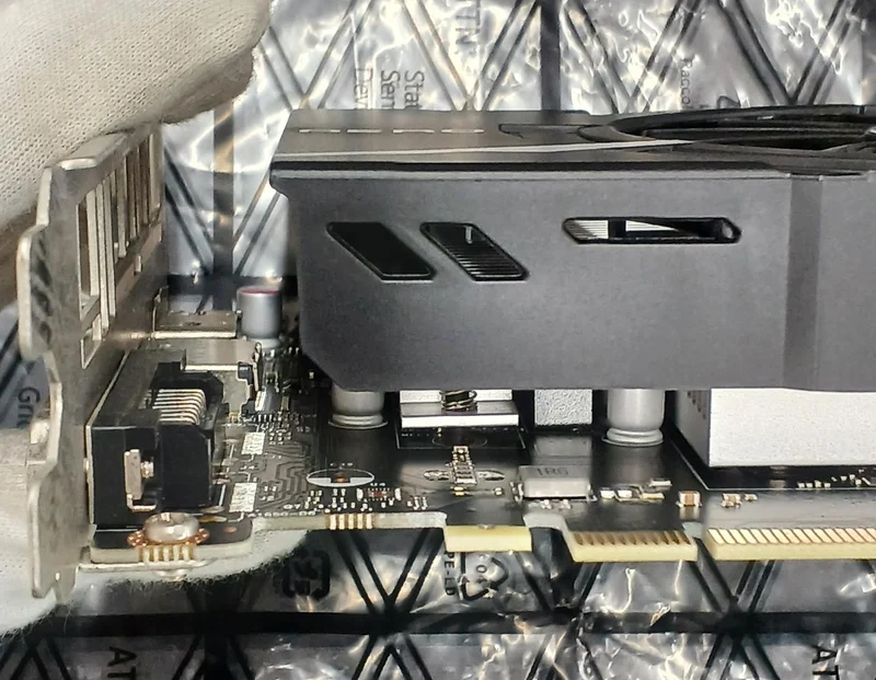 NVIDIA Grafikkarte GTX1650 D6 AERO ITX J OC