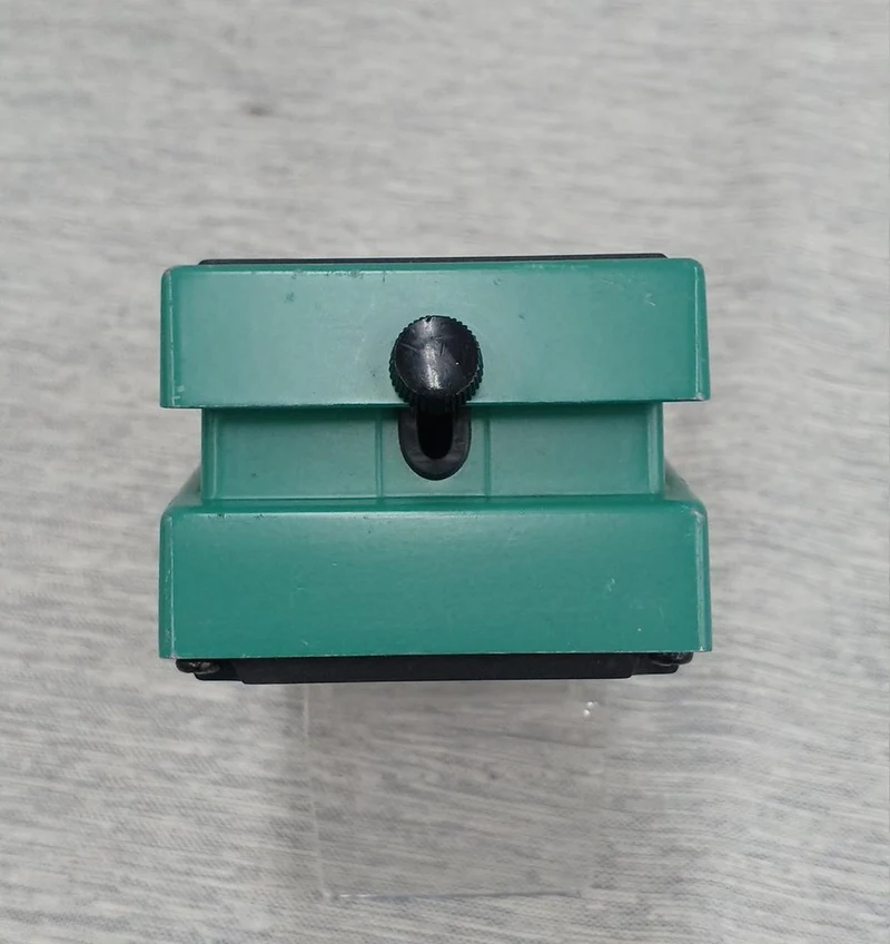 BOSS Tremolo TR-2