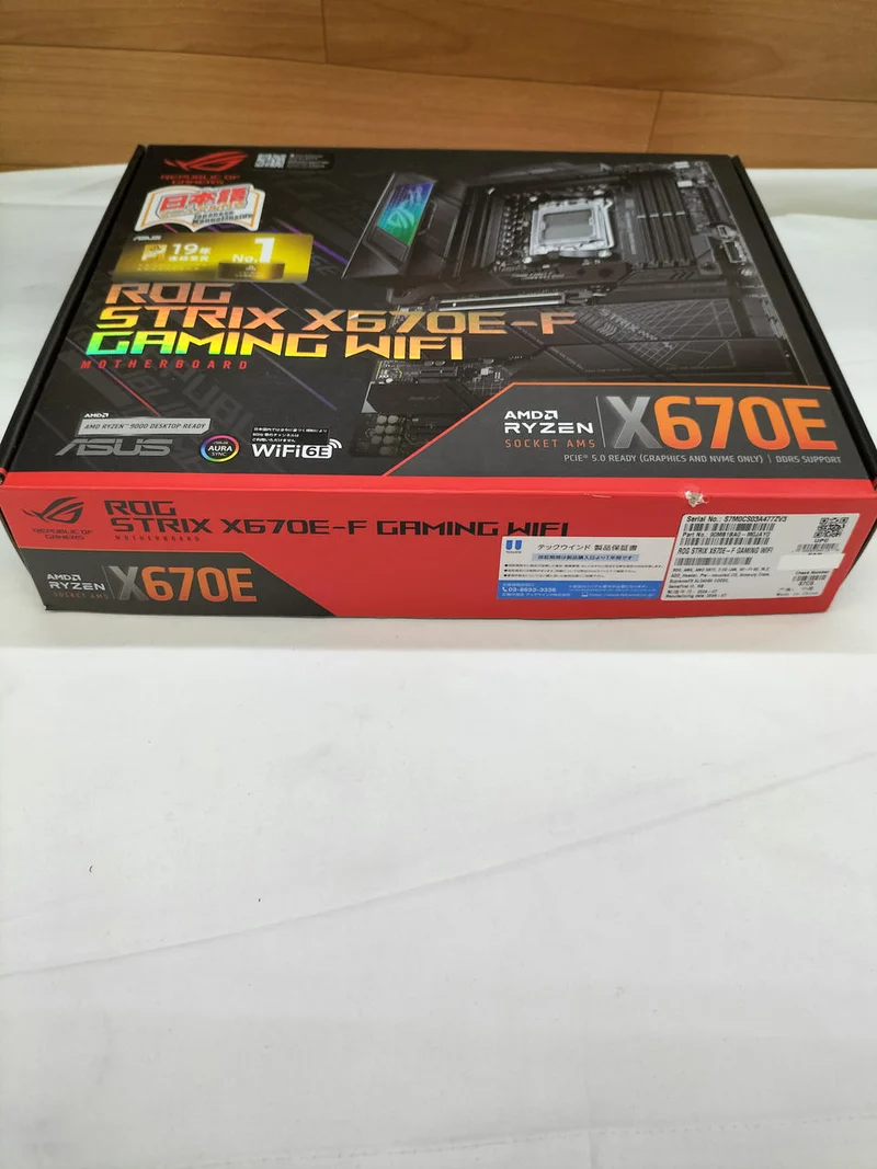 ASUS AMD-kompatibles Mainboard ROG STRIX X670E-F