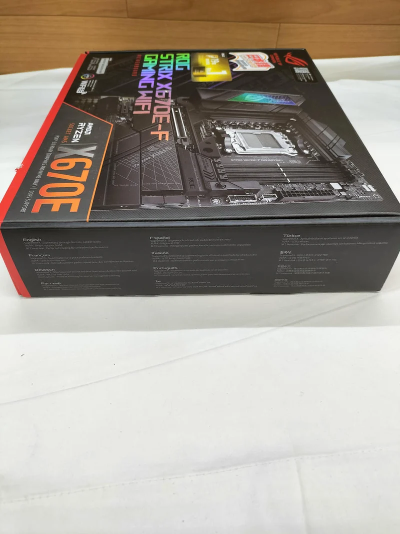 ASUS AMD-kompatibles Mainboard ROG STRIX X670E-F