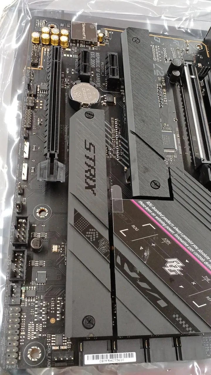 ASUS Mainboard ROG STRIX B650E-F GAMING WIFI