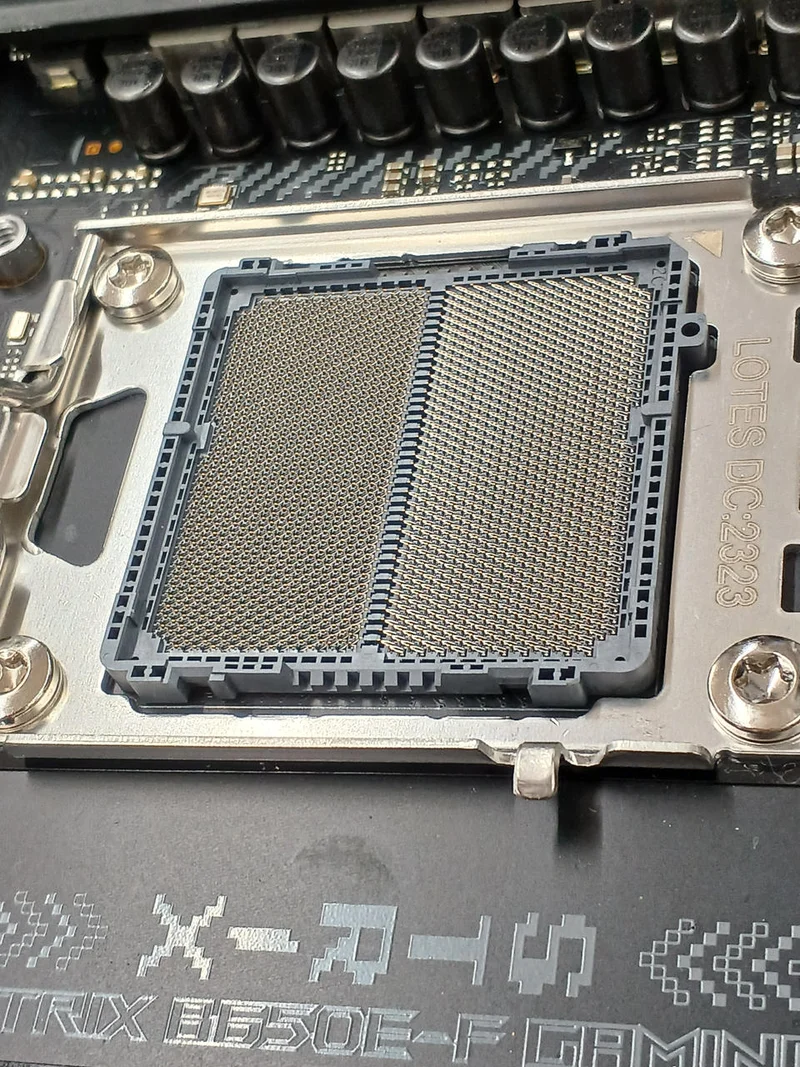 ASUS Mainboard ROG STRIX B650E-F GAMING WIFI