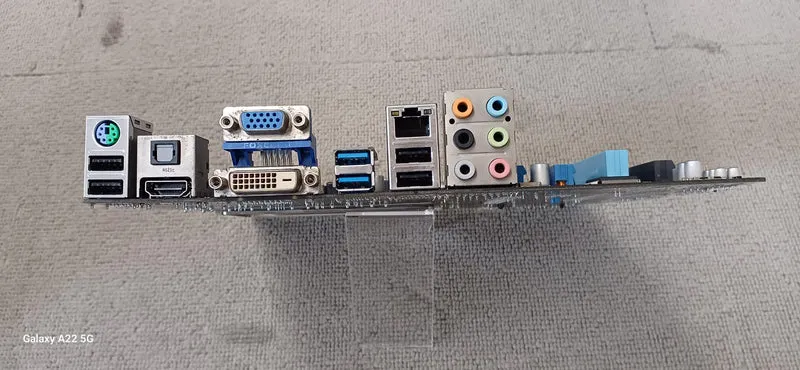 [SCHROTT] ASUS Motherboard F1A75-M