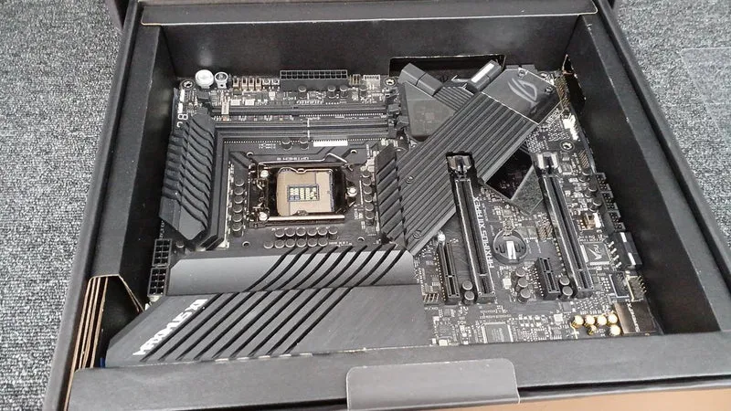 ASUS Intel-kompatibles Mainboard ROG MAXIMUS XII APEX