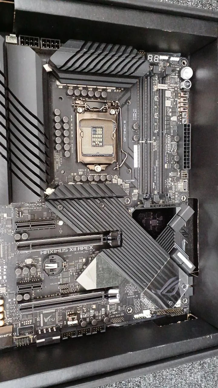 ASUS Intel-kompatibles Mainboard ROG MAXIMUS XII APEX