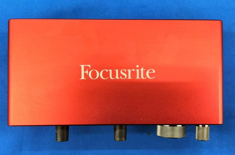 FOCUSRITE Audio-Interface-Set SCARLETT 2I2 STUDIO 3. Generation