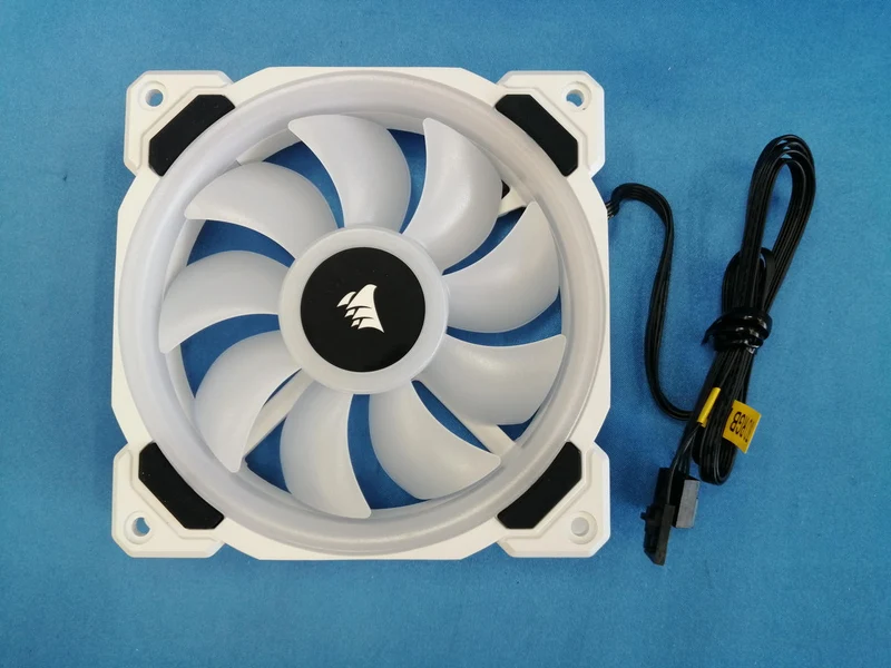 CORSAIR PC-Gehäuselüfter LL120